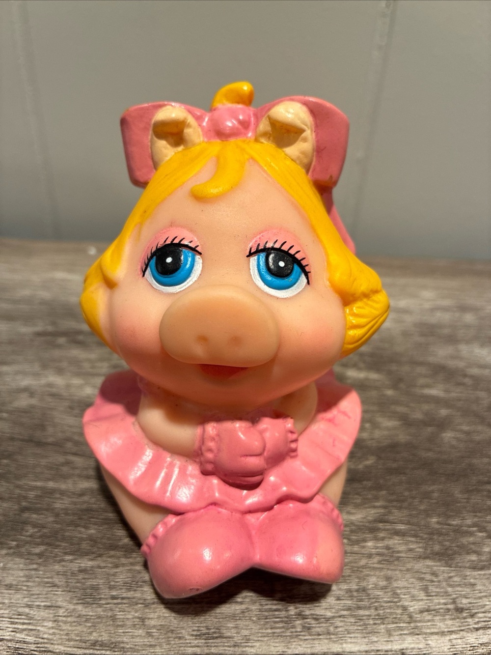 vintage 1984 Muppet Babies Miss Piggy squeak toy Playskool
